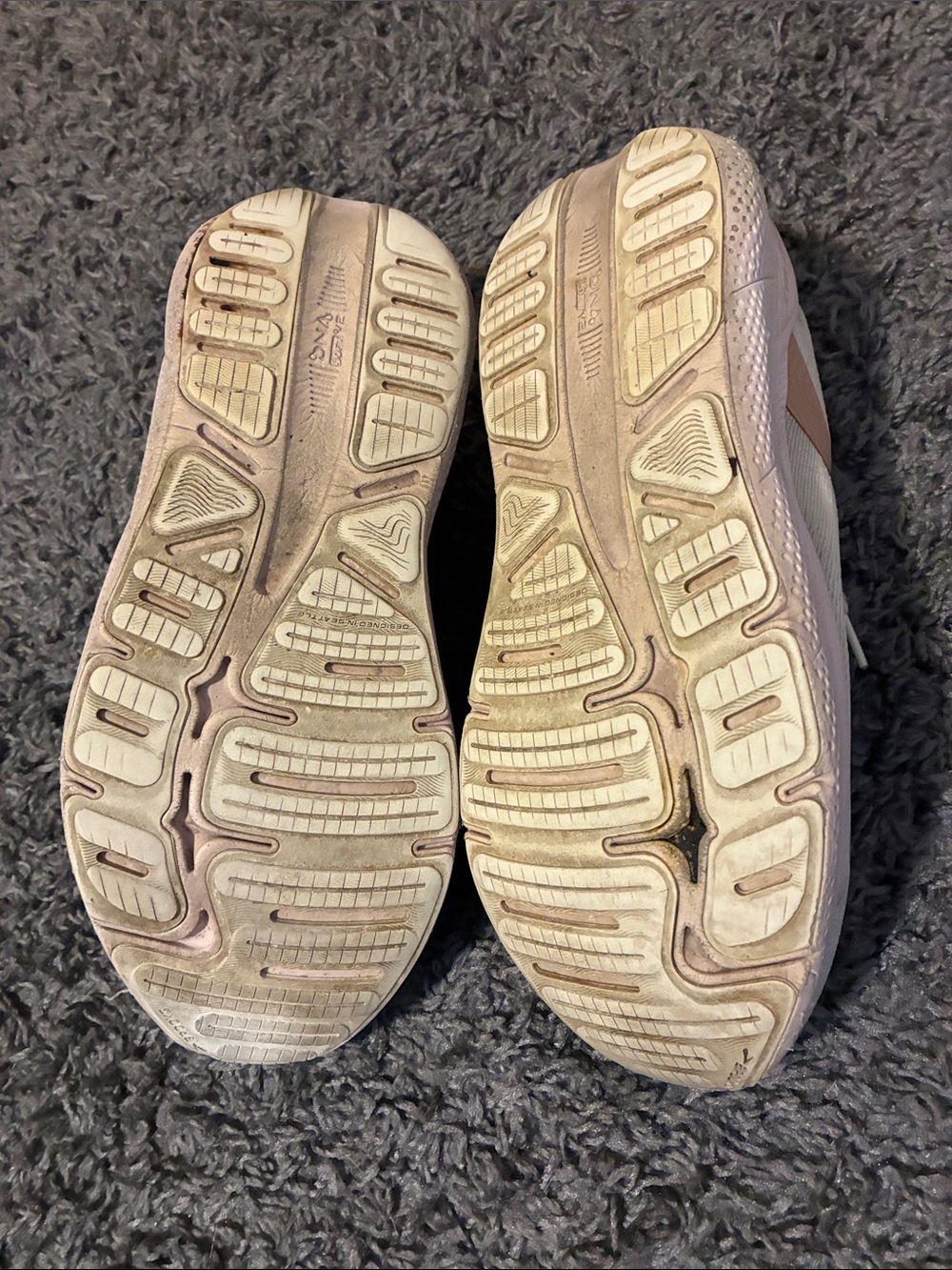 Brooks ghost max - Picture 3 of 8